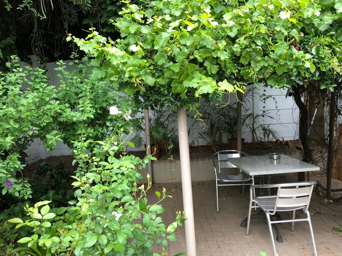 第三生命酒店 约翰内斯堡 外观 照片